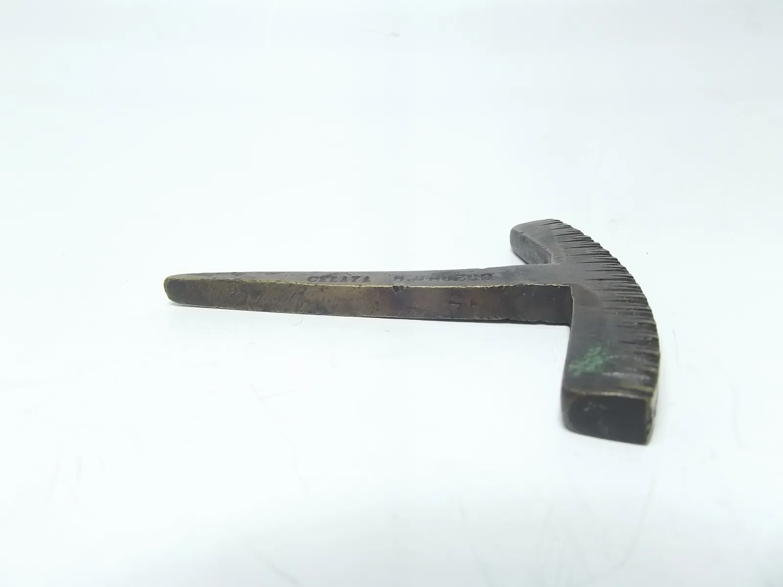 Instrumento para dorar