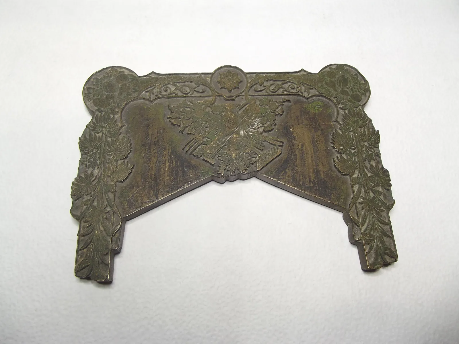 Grabado en bronce