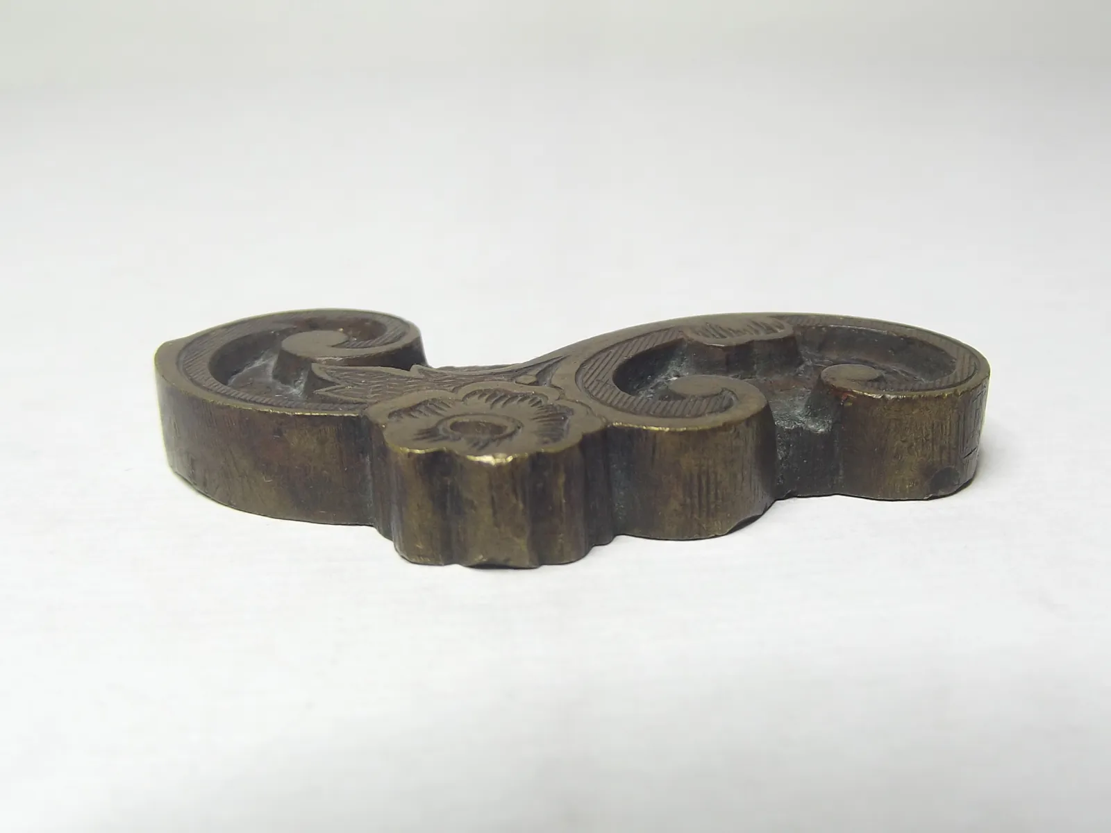 Sello de bronce