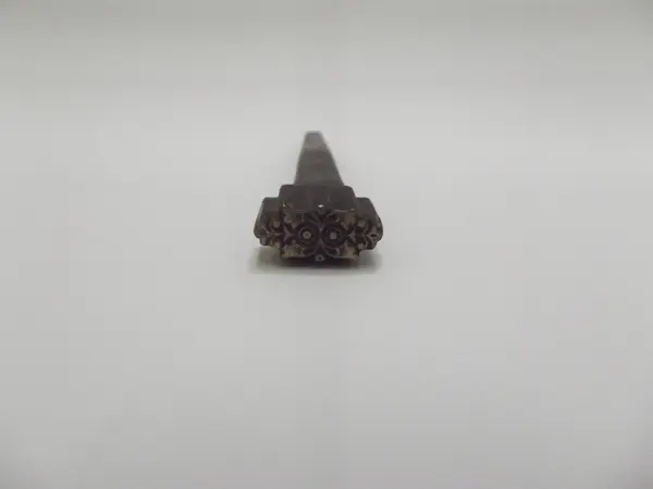Instrumento para dorar
