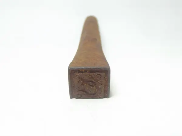 Instrumento para dorar