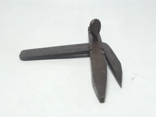 Calibrador metálico