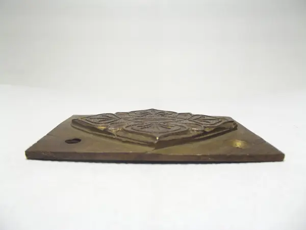 Grabado en bronce