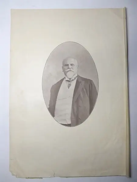 Retrato impreso en papel