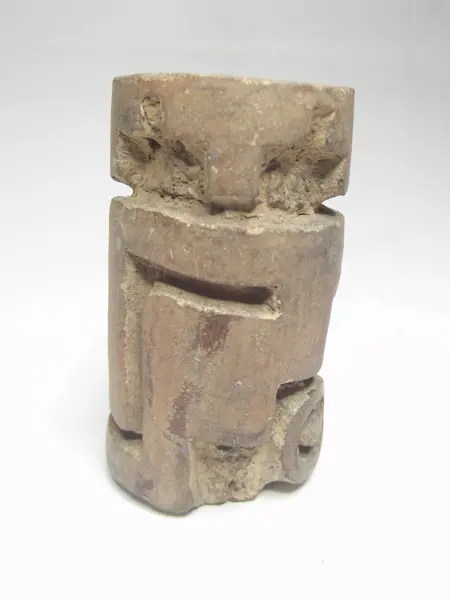Sello de barro cocido
